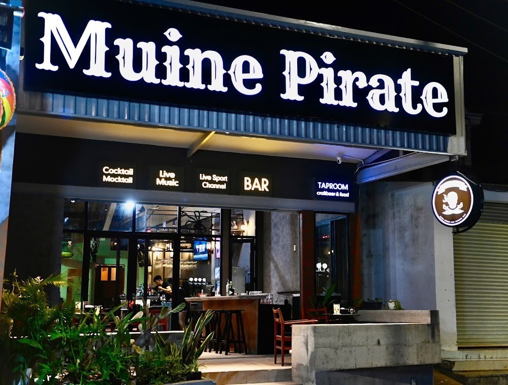 Không gian biển phong cách hải tặc tại Muine Pirate Restaurant &amp; Live Music Bar