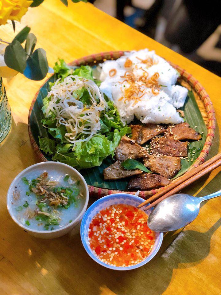Quán bánh hỏi Mẹ since 1995