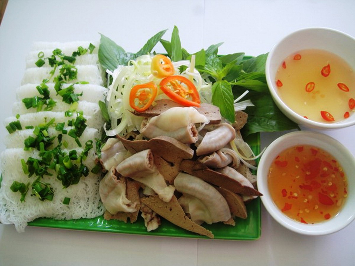 Bánh hỏi lòng heo Năm Tường